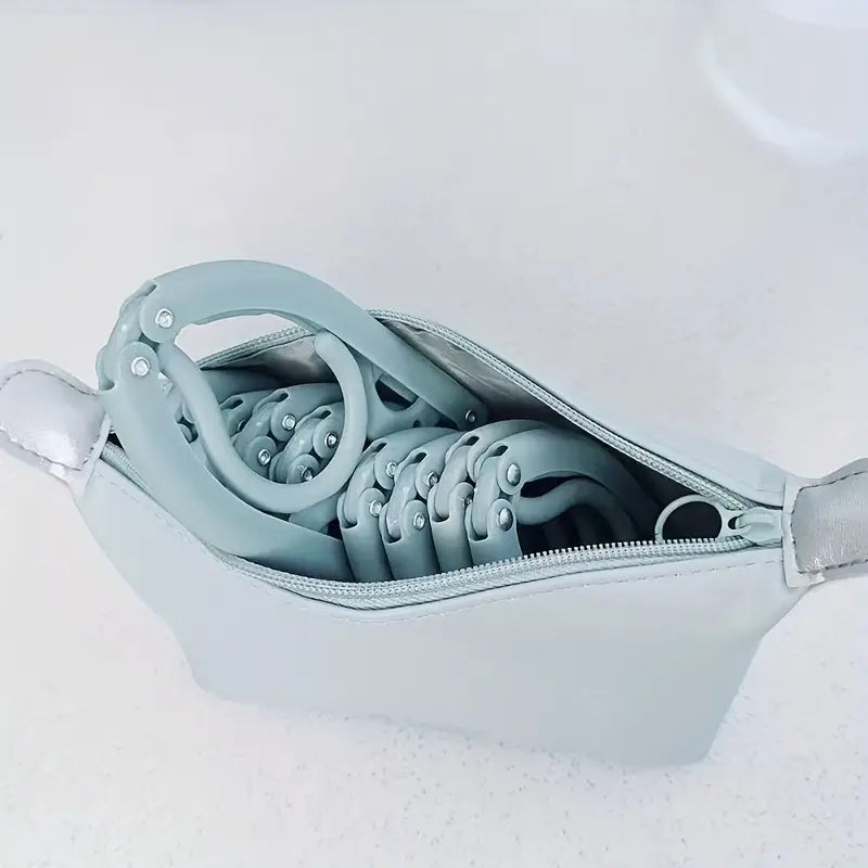Travel Hangers Portable Folding Clothes Hangers (1 Pc)