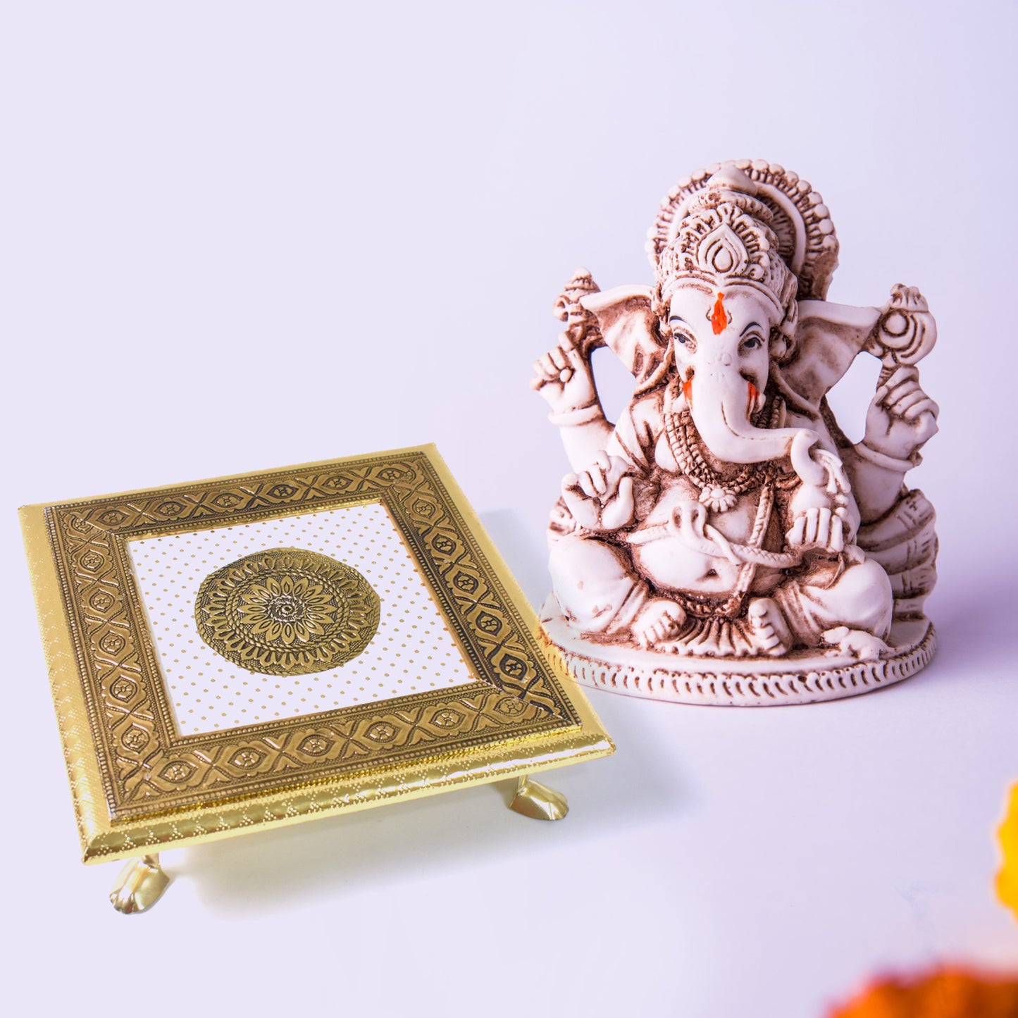 Golden - Square Pooja Chowki Patla Bajot (2020 Cm 1 Pc)