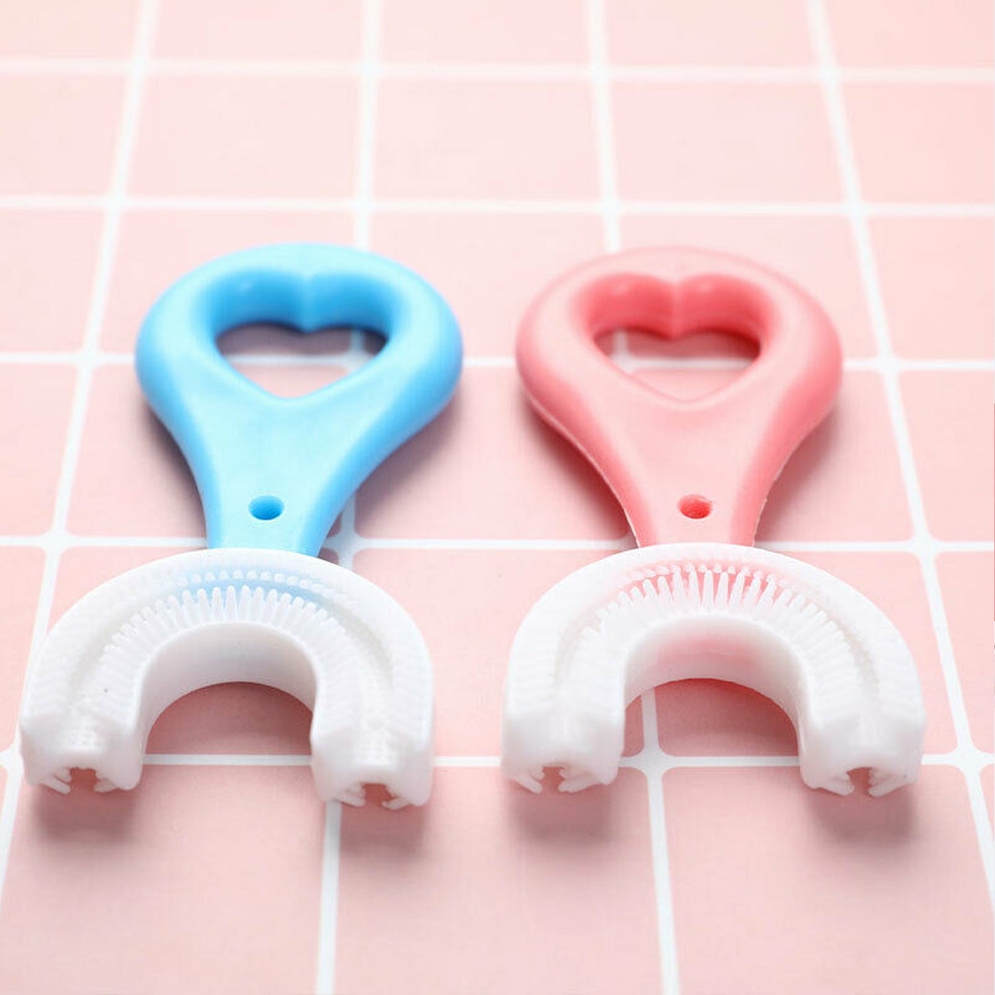Kids U S Tooth Brush Used In All Kinds Of Household Bathroom Places For Washing Teeth Of Kids Toddlers And Childrens Easily And Comfortably.