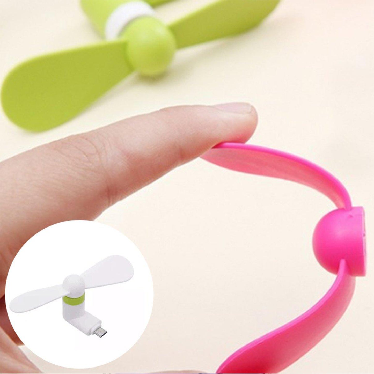 Mini Usb Fan For Having Cool Air Instantly Anywhere And Anytime Purposes.