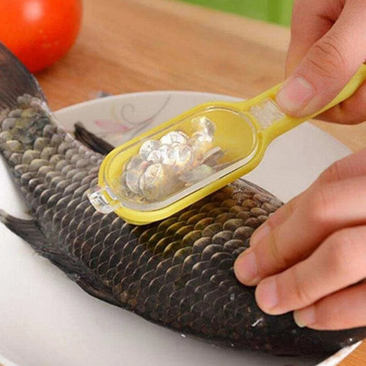 Plastic Fish Scales Graters Scraper Fish Skin Brush Fish Cleaning Tool Scraping Scales Device With Cover Home Kitchen Cooking Tools 1 Pieces